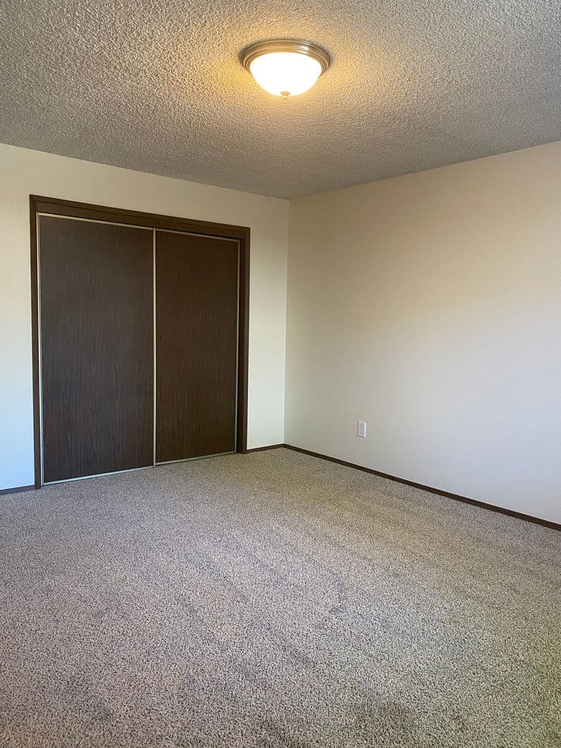Beaverton Apartment: 11835 SW Ridgecrest Drive
