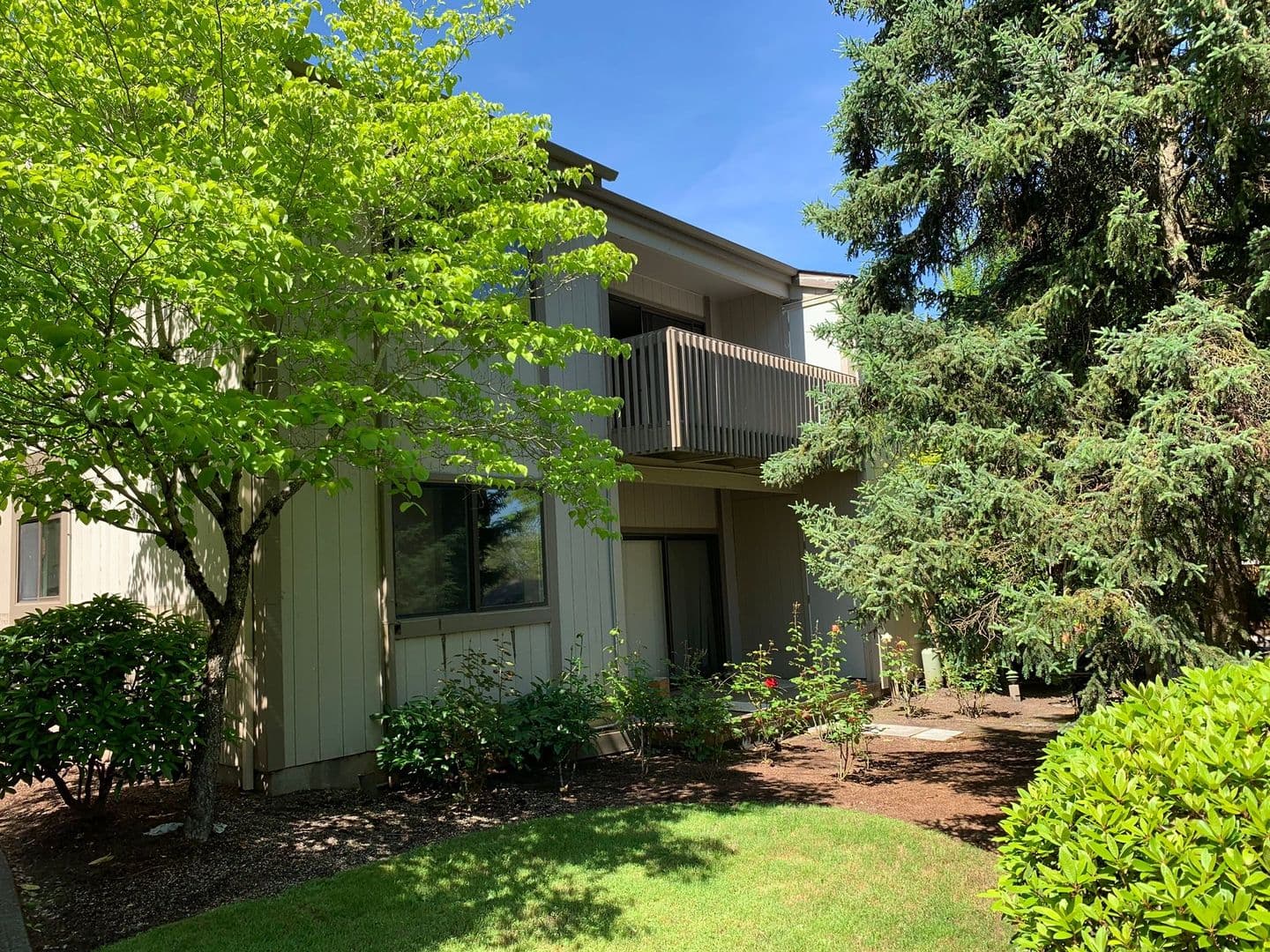 Beaverton Apartment: 11835 SW Ridgecrest Drive