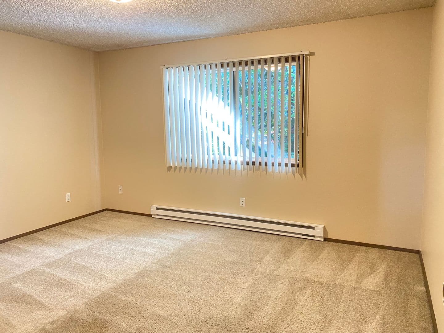 Beaverton Apartment: 11835 SW Ridgecrest Drive