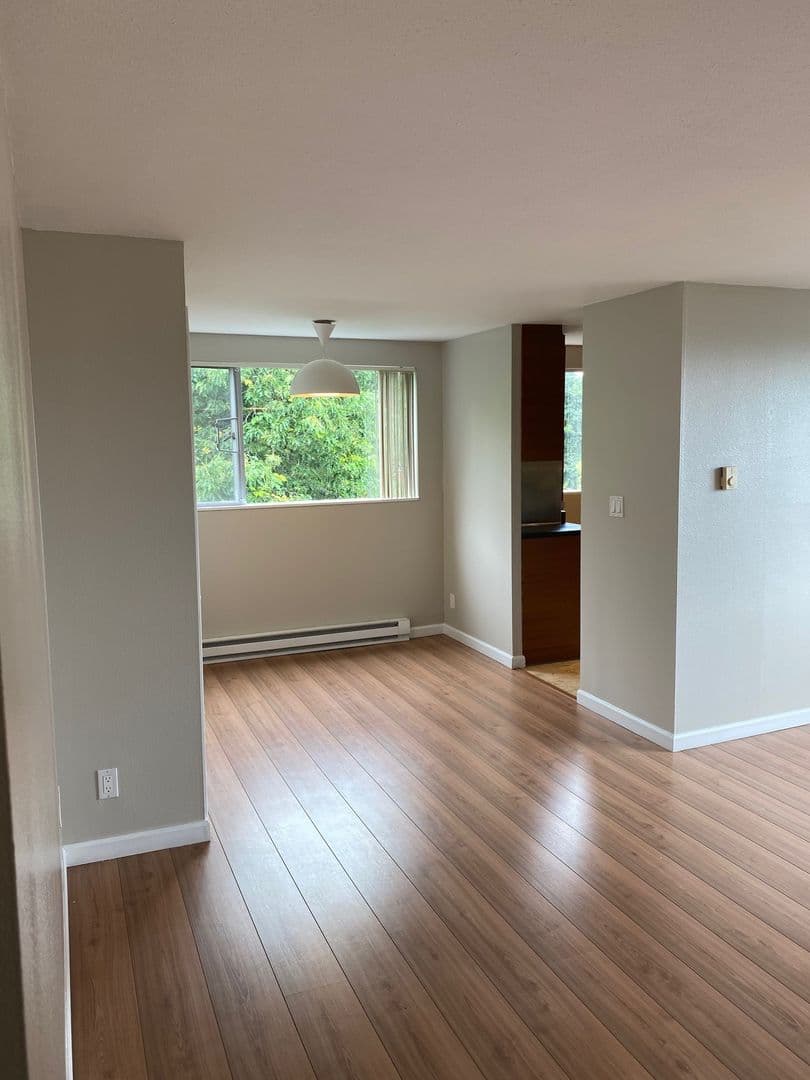 Portland Apartment: 2020 SW Salmon Street