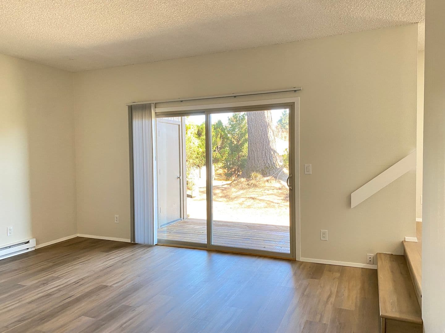 Beaverton Apartment: 11835 SW Ridgecrest Drive