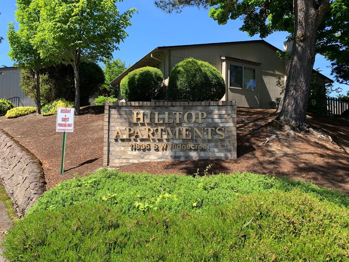 Beaverton Apartment: 11835 SW Ridgecrest Drive