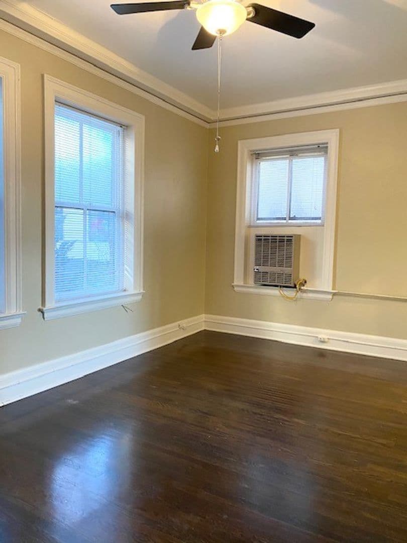 Portland Apartment: 1130 NE 1st Avenue