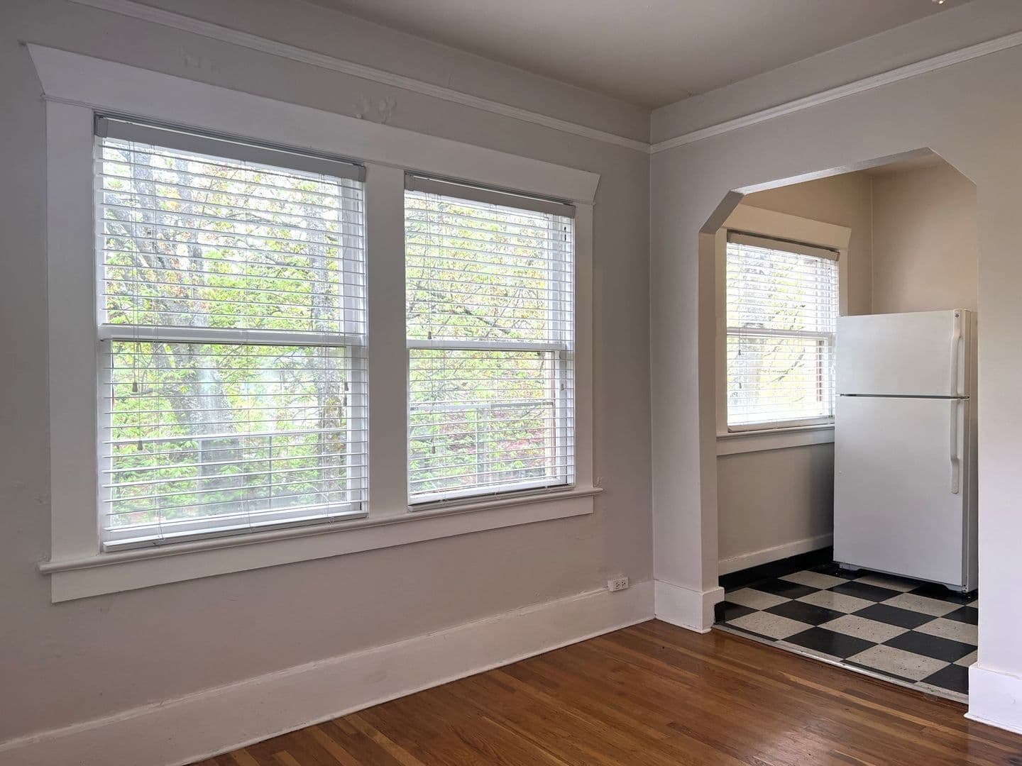 Portland Apartment: 2345 NW Marshall Street