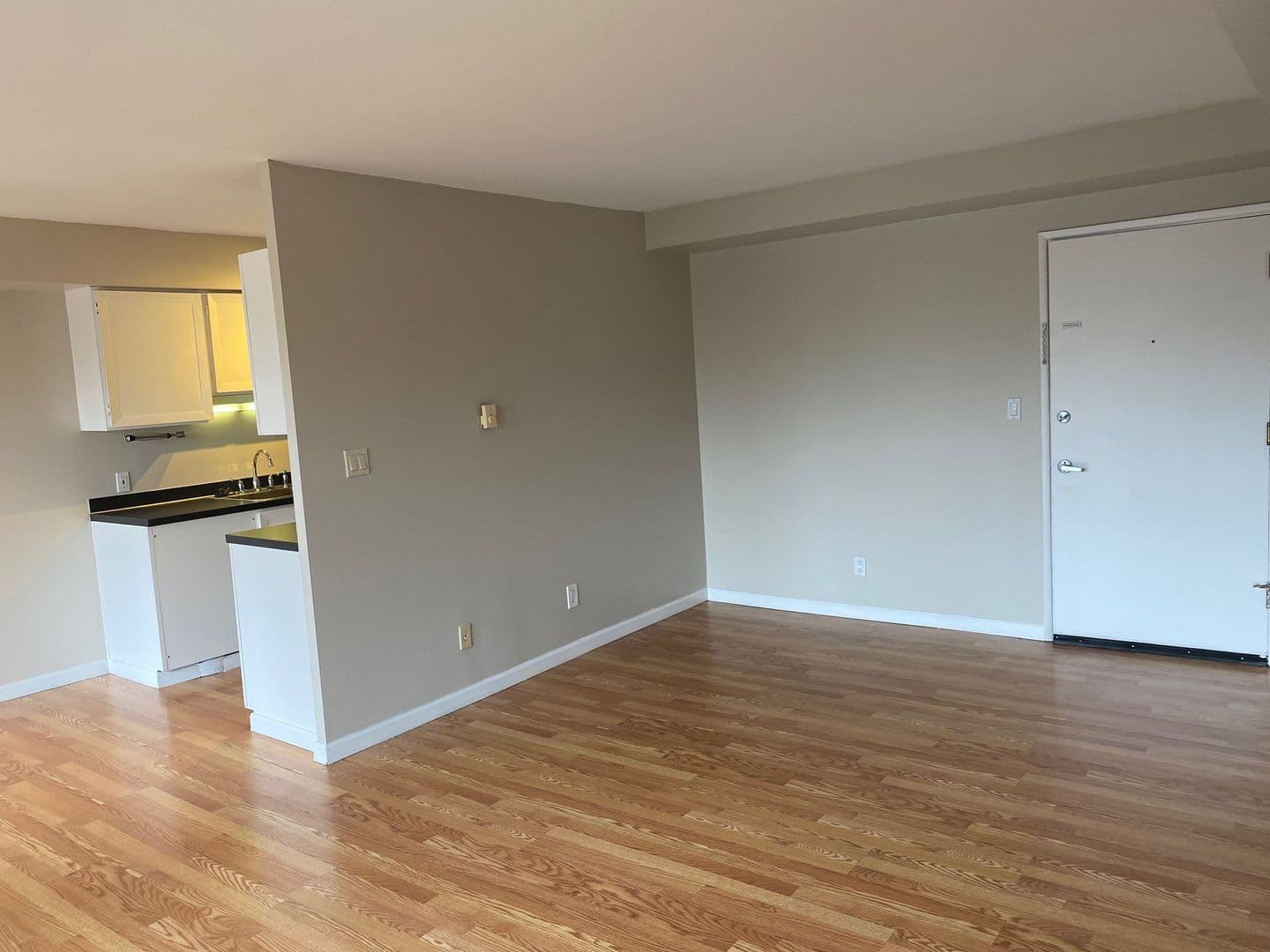 Portland Apartment: 2020 SW Salmon Street