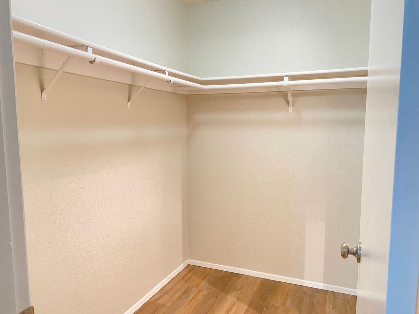 Beaverton Apartment: 11835 SW Ridgecrest Drive