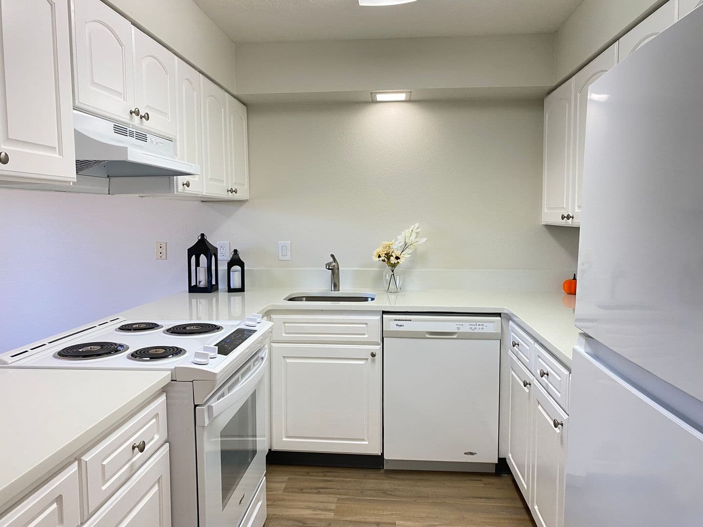 Beaverton Apartment: 11835 SW Ridgecrest Drive
