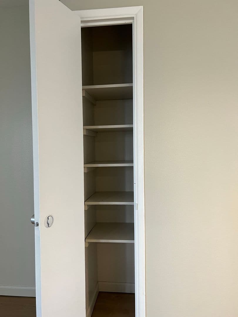 Portland Apartment: 2020 SW Salmon Street