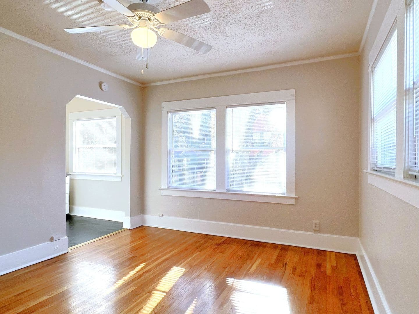 Portland Apartment: 2345 NW Marshall Street