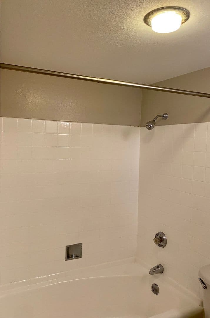 Portland Apartment: 2020 SW Salmon Street