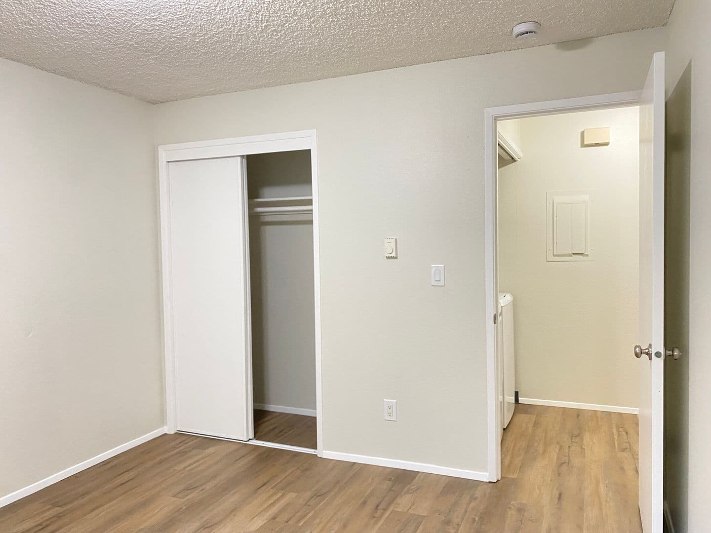 Beaverton Apartment: 11835 SW Ridgecrest Drive