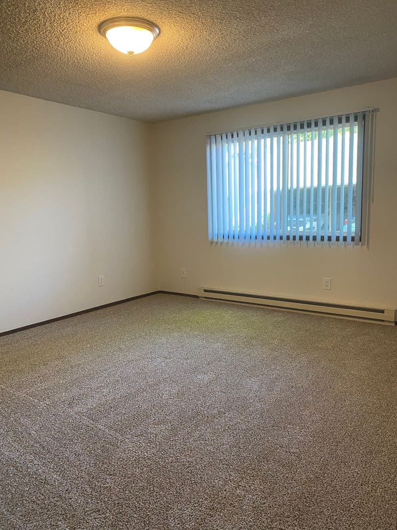 Beaverton Apartment: 11835 SW Ridgecrest Drive
