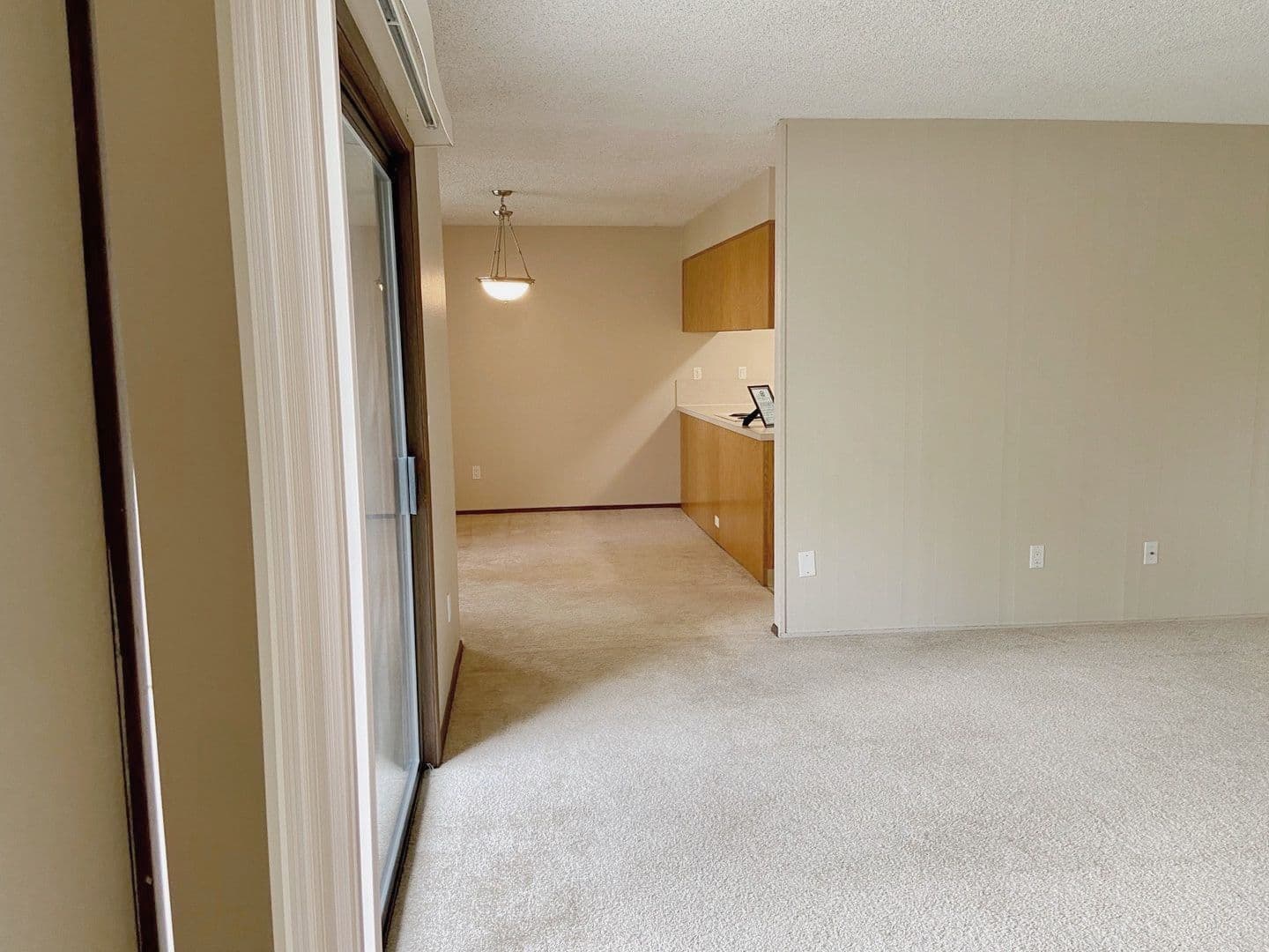 Beaverton Apartment: 11835 SW Ridgecrest Drive