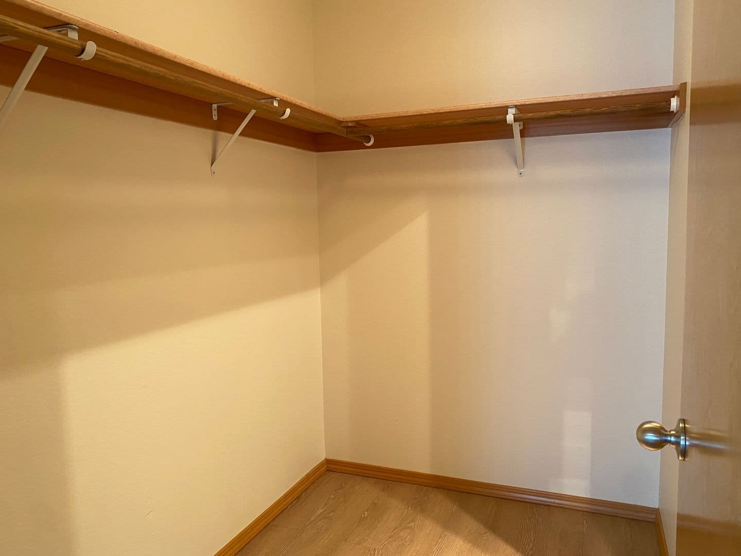 Beaverton Apartment: 11835 SW Ridgecrest Drive