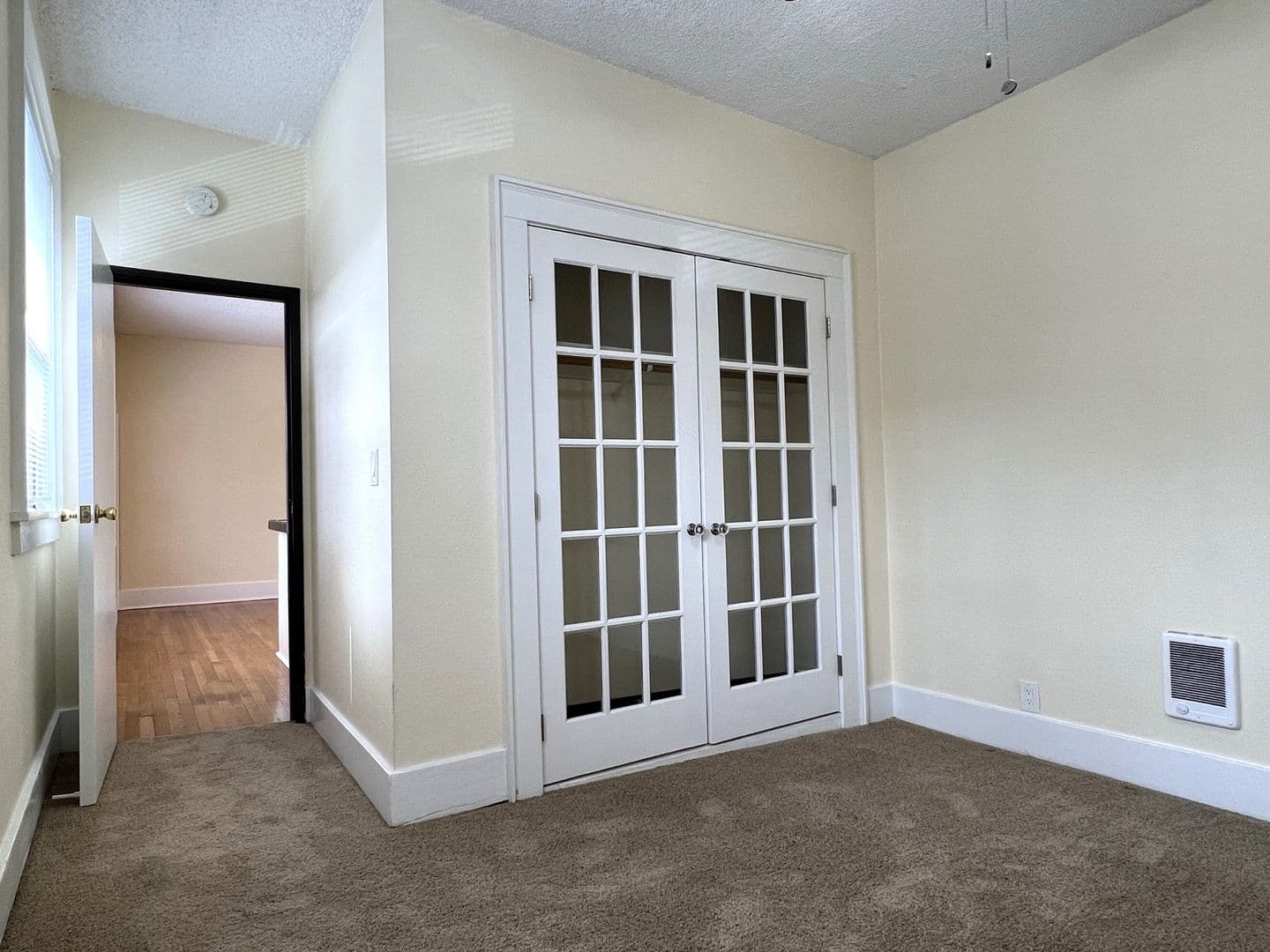 Portland Apartment: 2151 NW Johnson Street