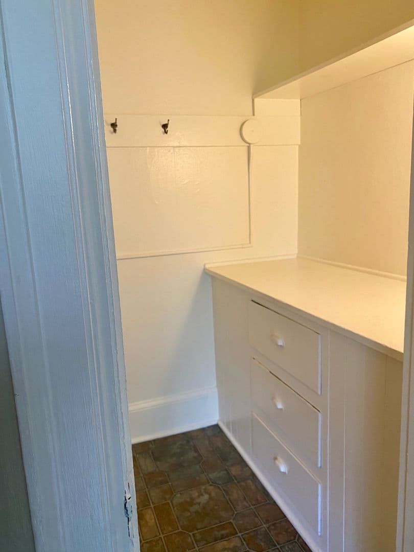 Portland Apartment: 1130 NE 1st Avenue
