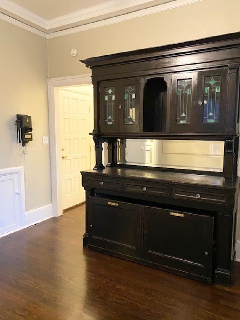 Portland Apartment: 1130 NE 1st Avenue