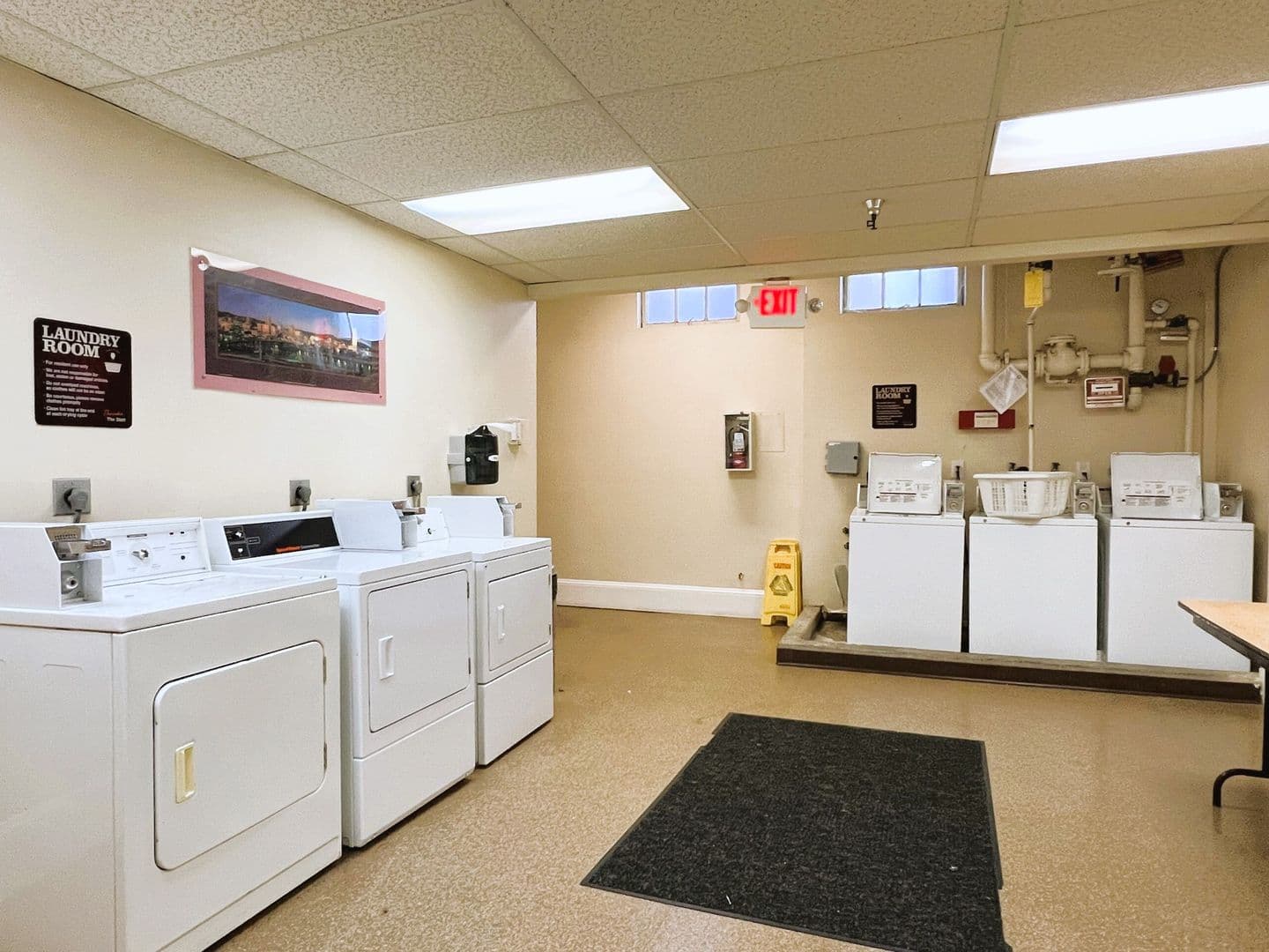 Portland Apartment: 2151 NW Johnson Street