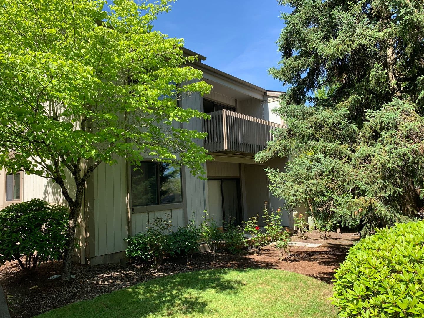 Beaverton Apartment: 11835 SW Ridgecrest Drive