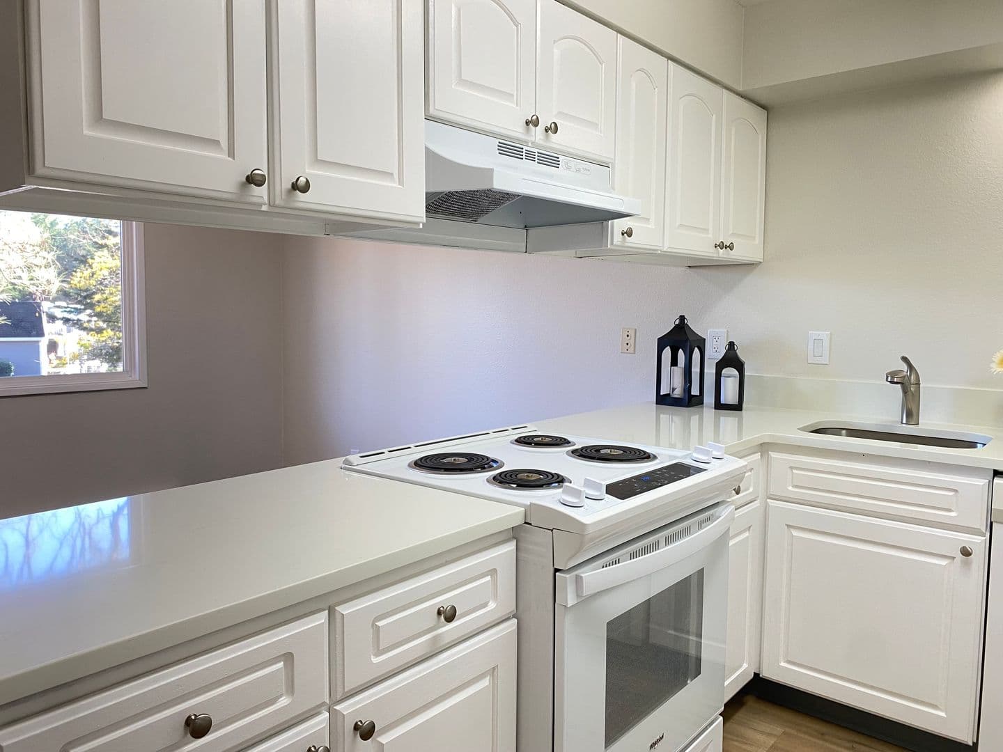 Beaverton Apartment: 11835 SW Ridgecrest Drive