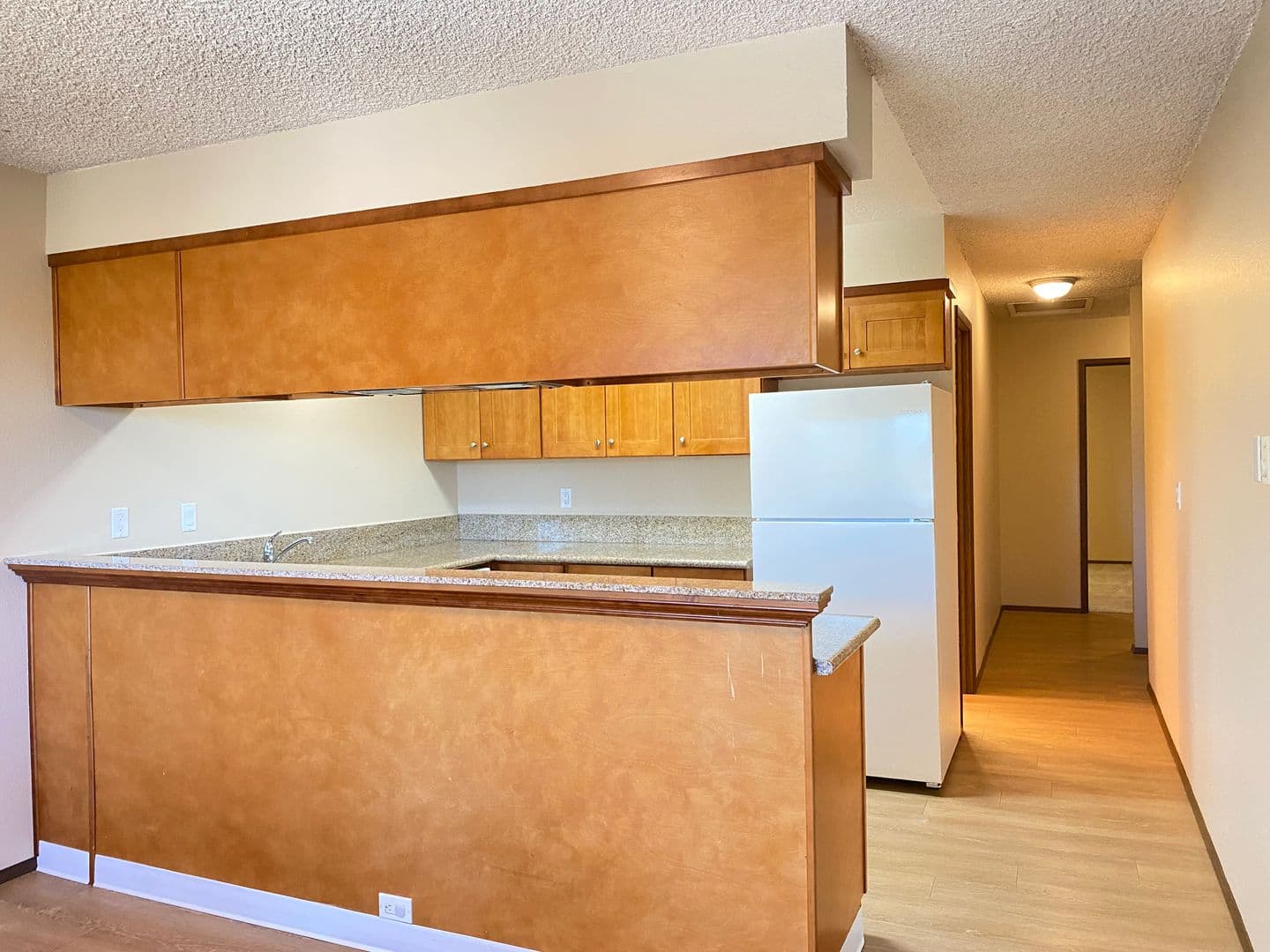 Beaverton Apartment: 11835 SW Ridgecrest Drive