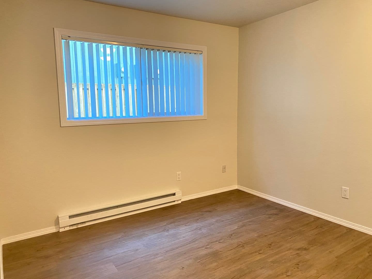 Portland Apartment: 7059-7061 SW Garden Home Road