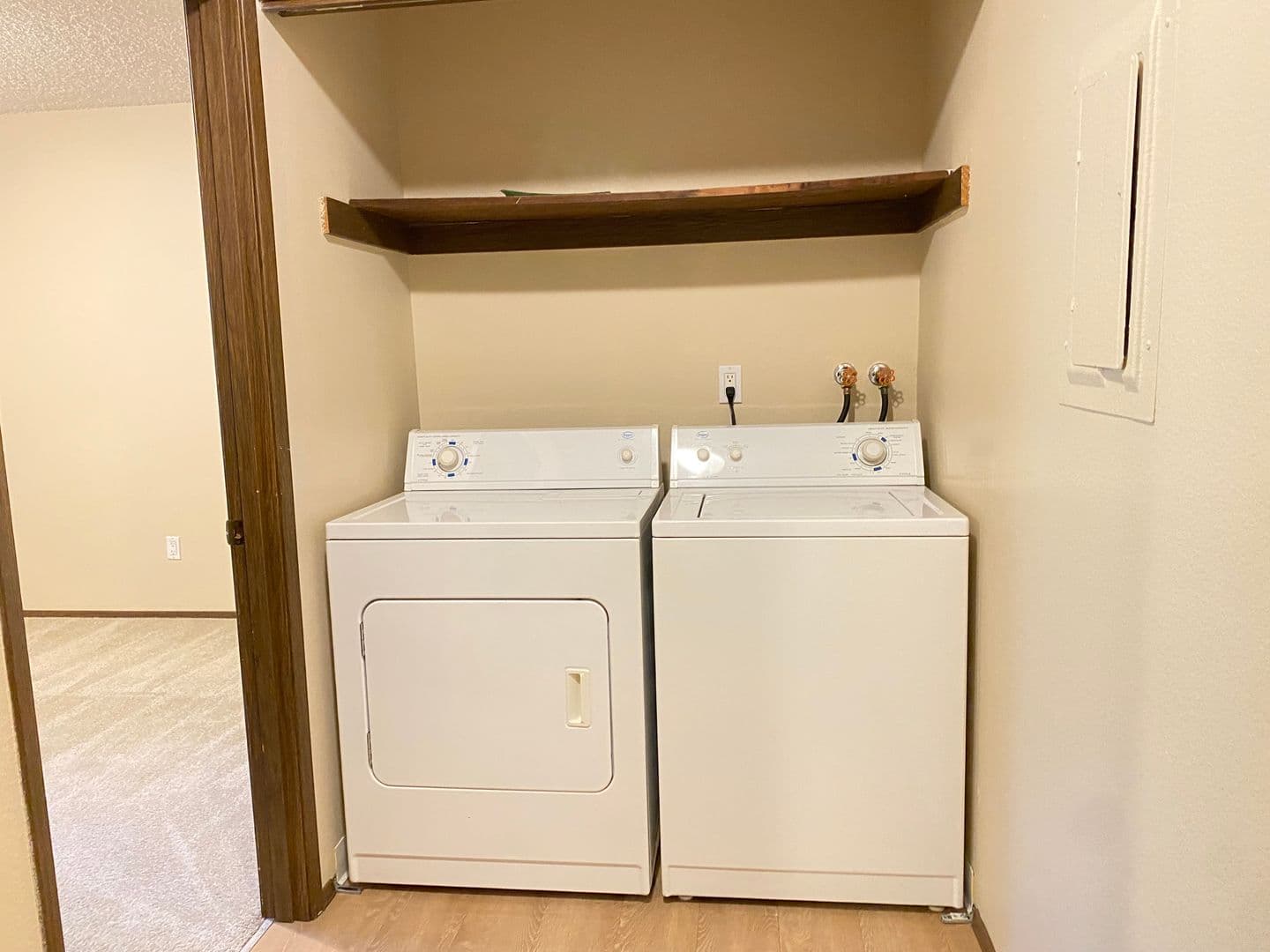 Beaverton Apartment: 11835 SW Ridgecrest Drive