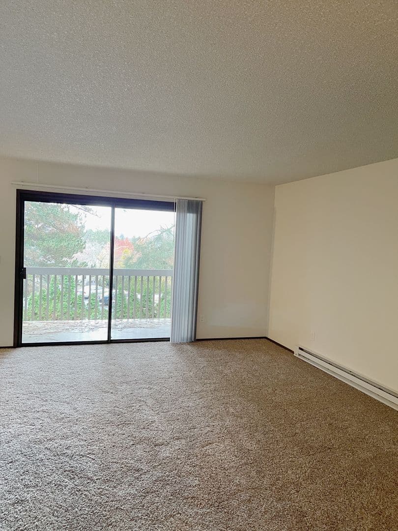 Beaverton Apartment: 11835 SW Ridgecrest Drive