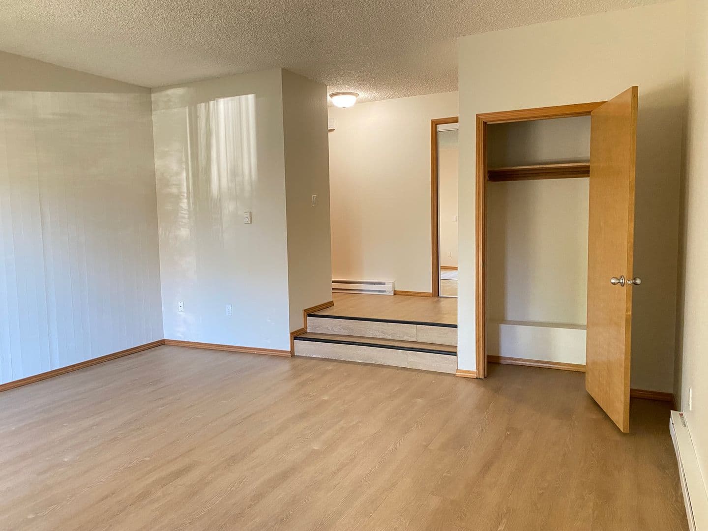 Beaverton Apartment: 11835 SW Ridgecrest Drive