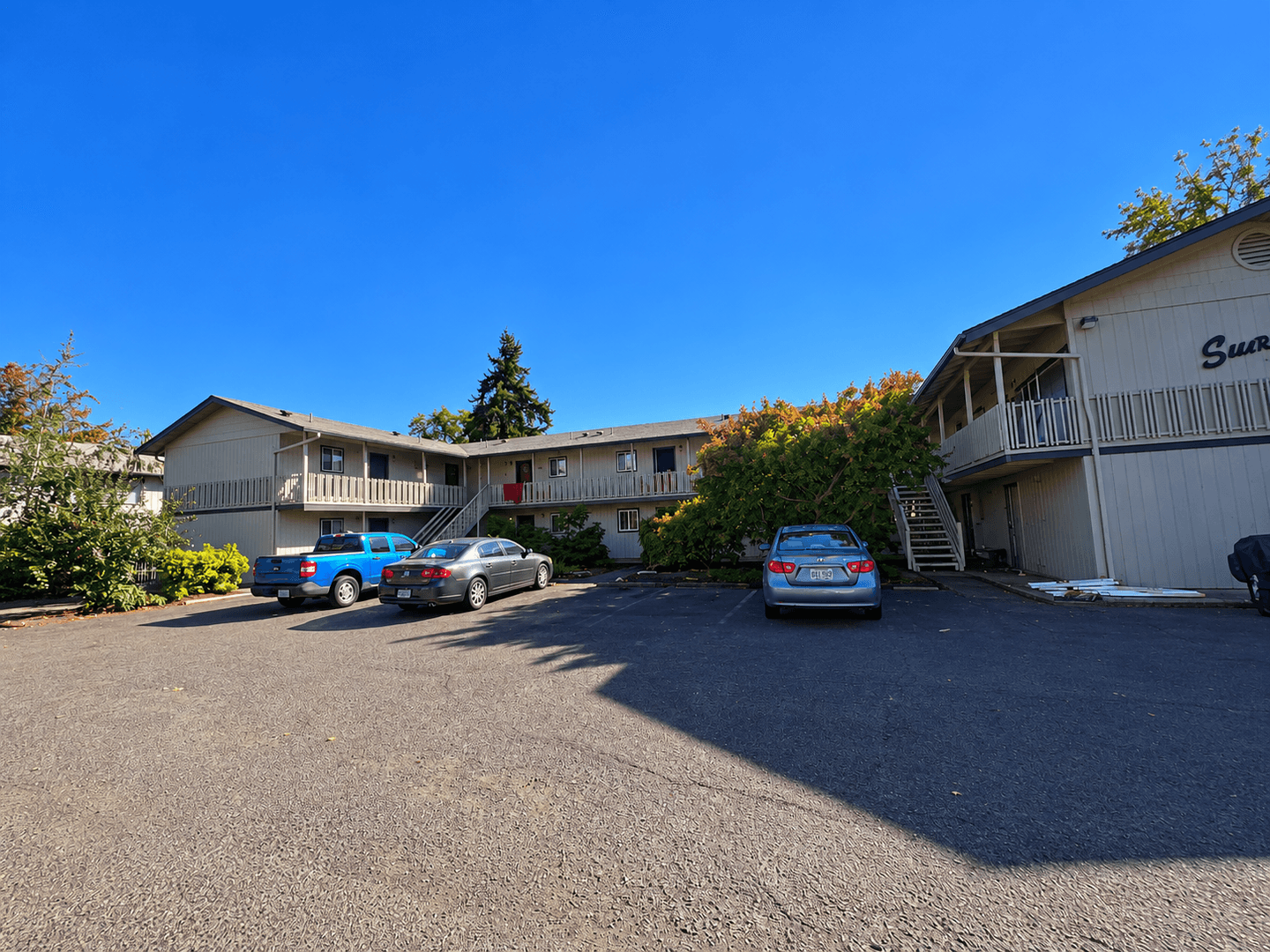 Eugene Apartment: 3530 W Amazon Drive