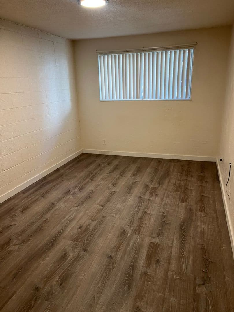 Eugene Apartment: 555 Tyler Street