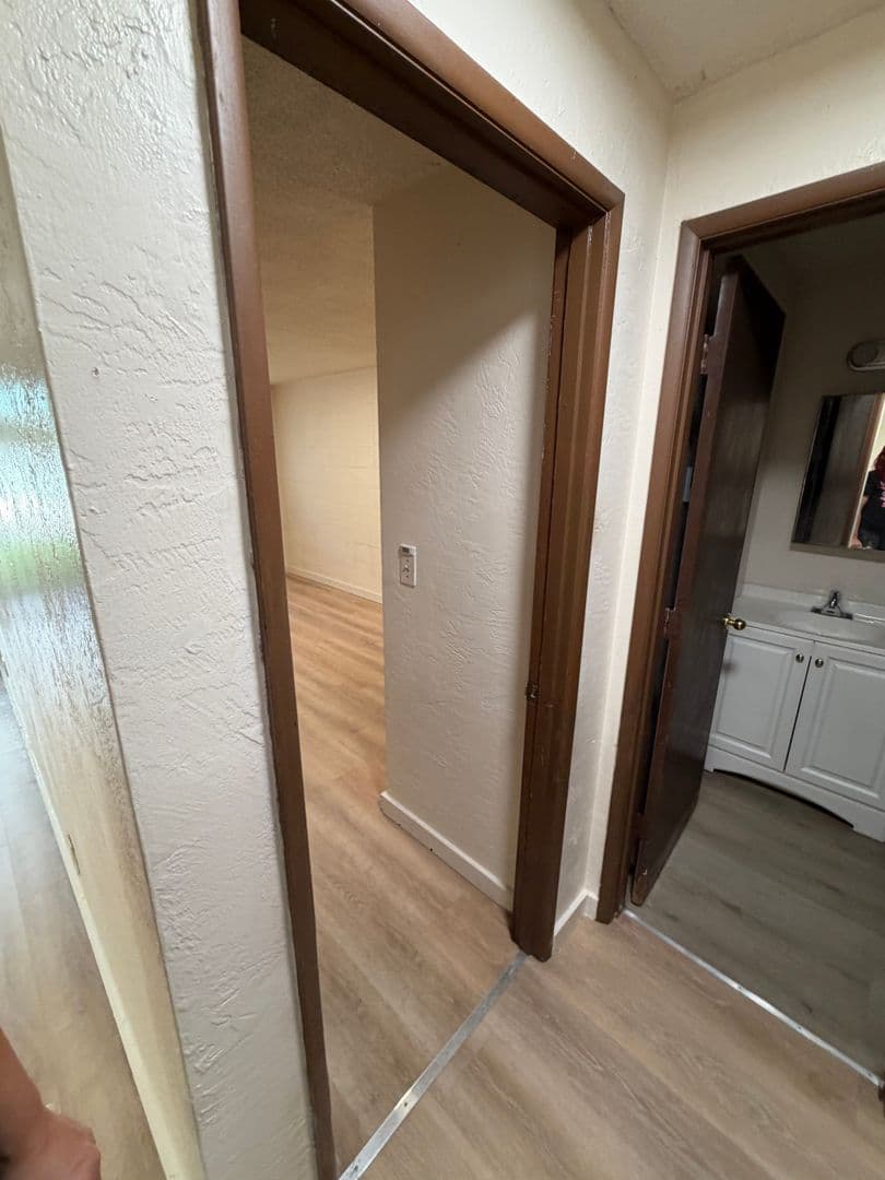 Eugene Apartment: 555 Tyler Street