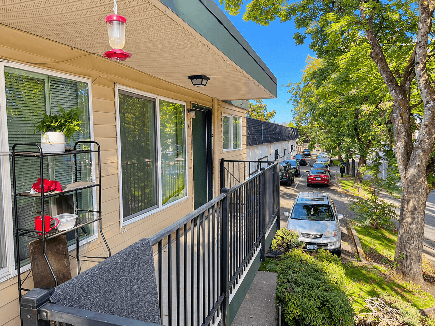 Eugene Apartment: 555 Tyler Street