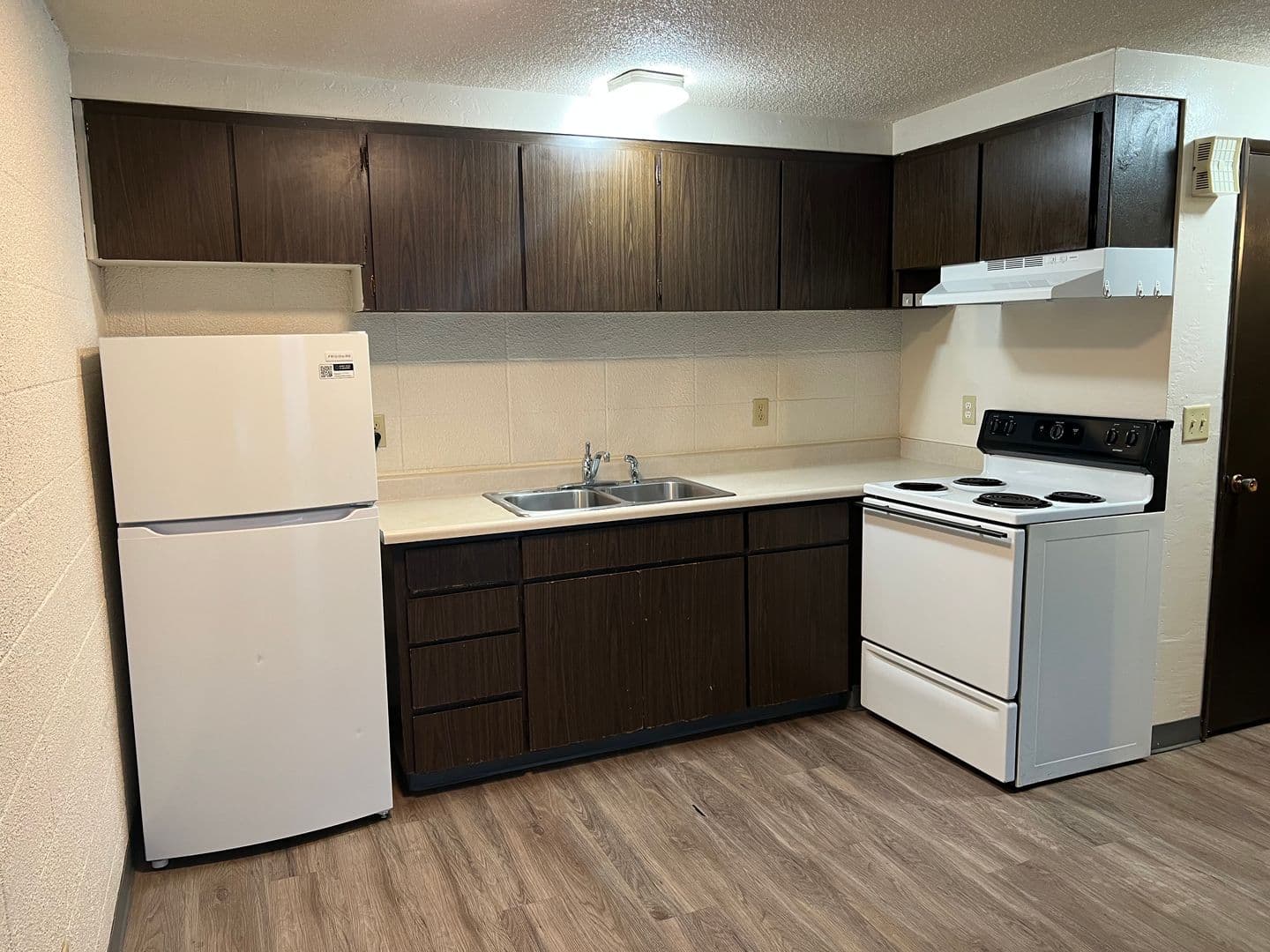 Eugene Apartment: 555 Tyler Street