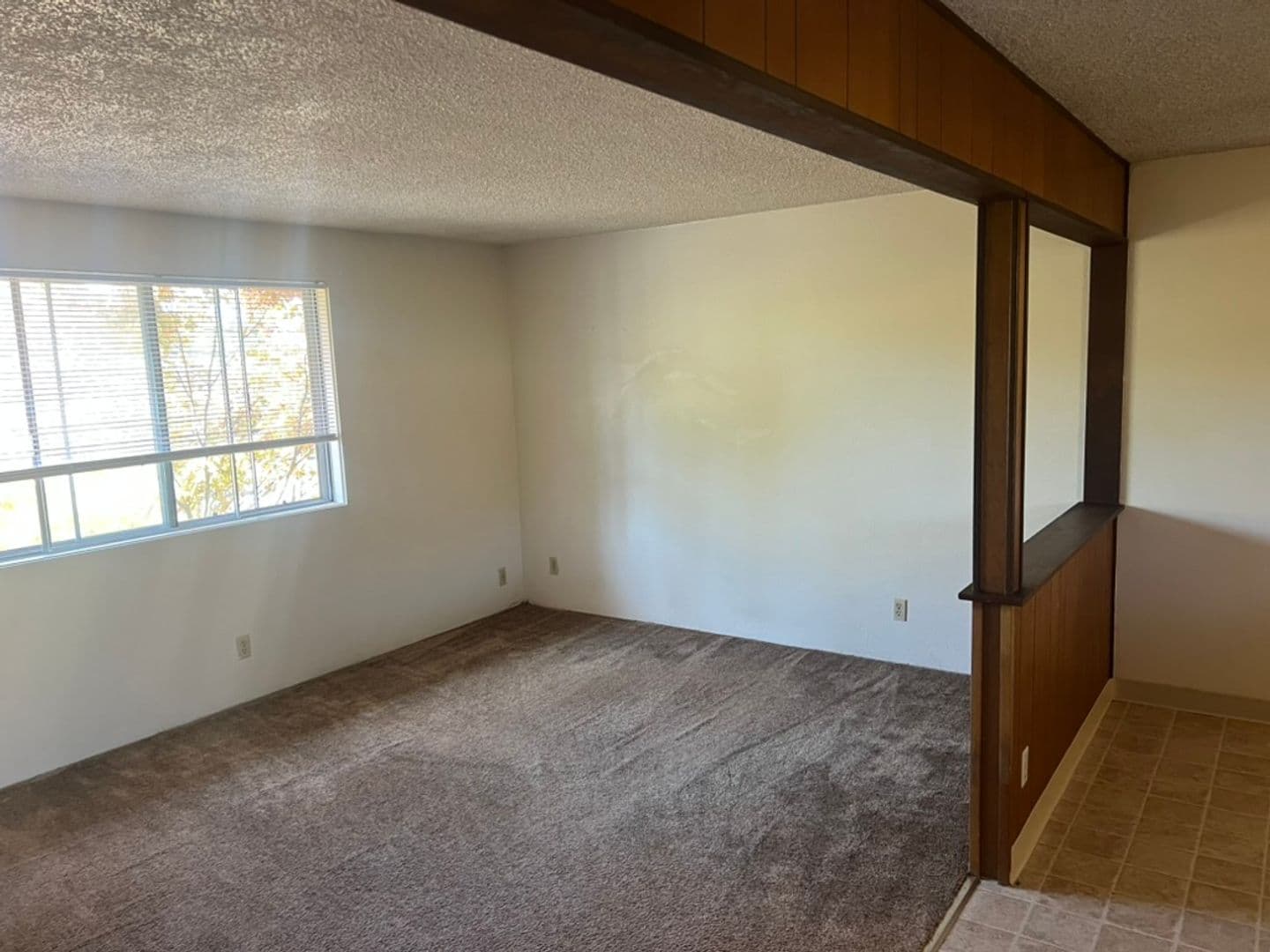 Eugene Apartment: 3530 W Amazon Drive