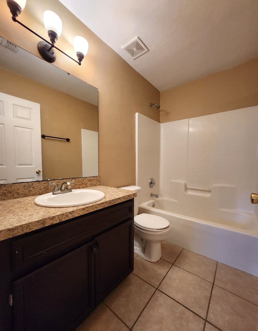 Tallahassee House: 1219 Limestone Street