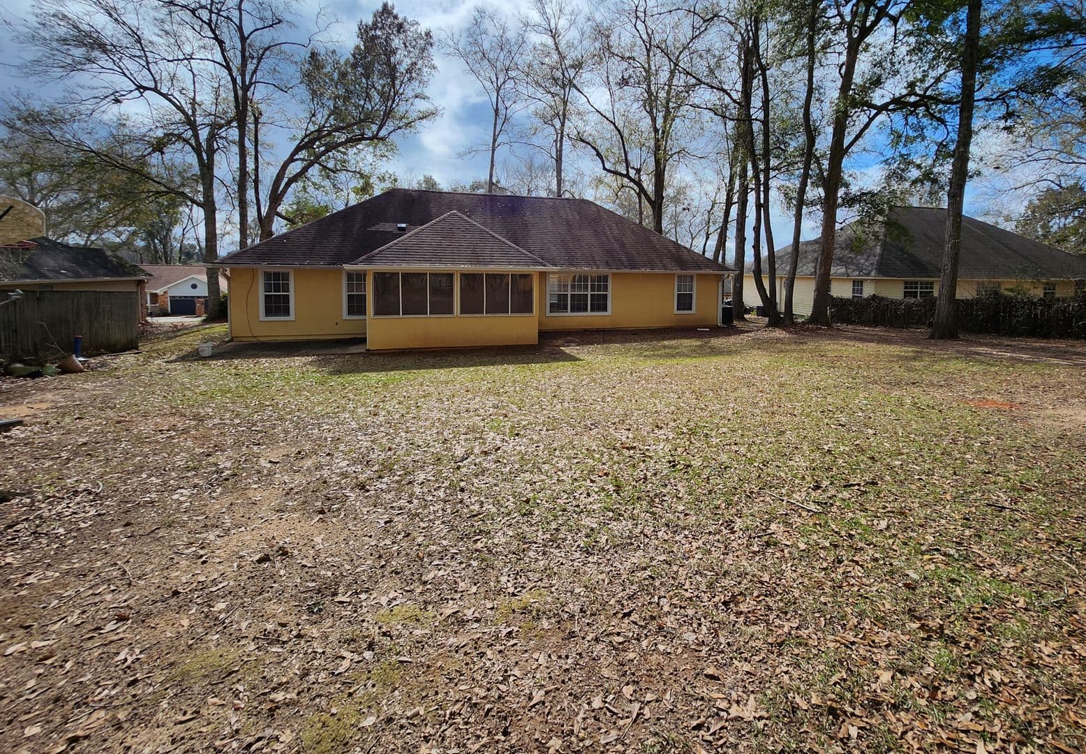 Tallahassee House: 5742 Countryside Dr