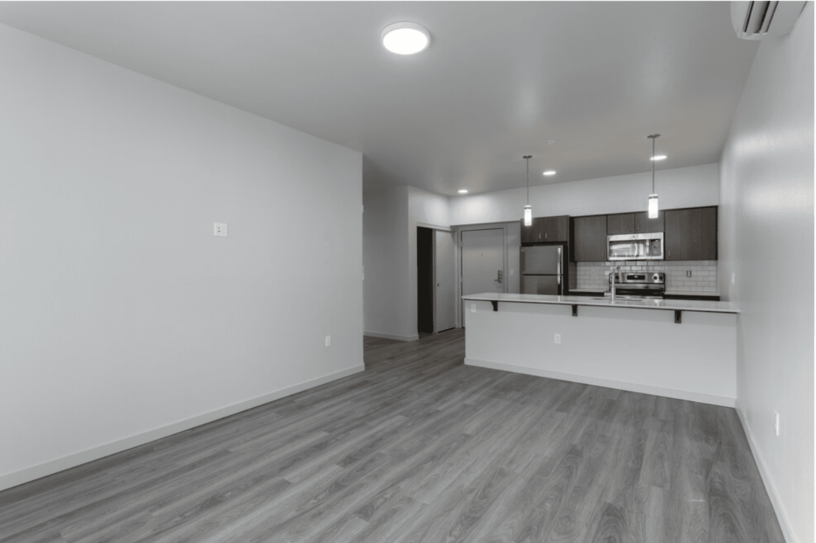 Hillsboro Apartment: 210-238 SE 9th Avenue