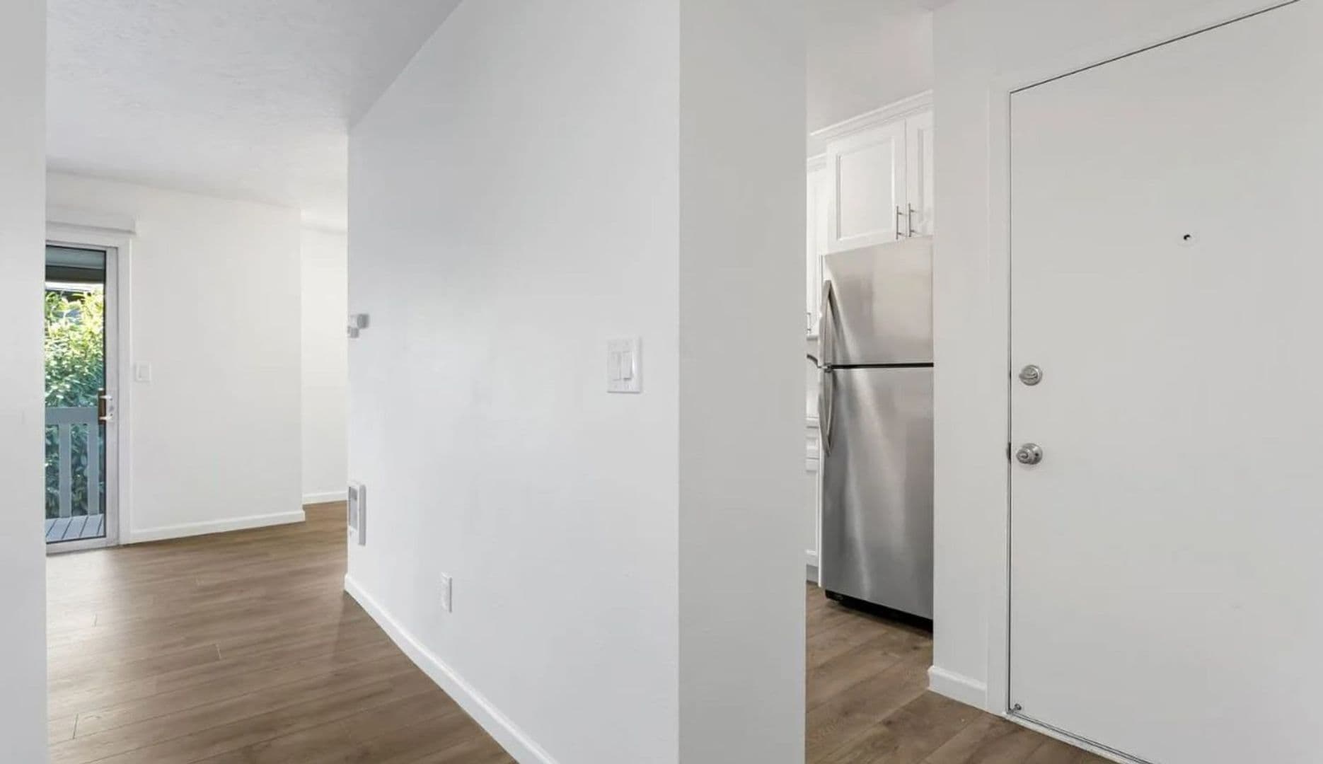 Portland Apartment: 3435 SW 87th Ave