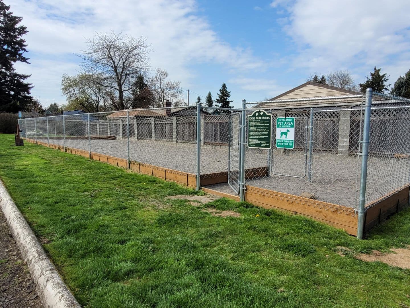 Portland Apartment: 11211 NE Weidler St