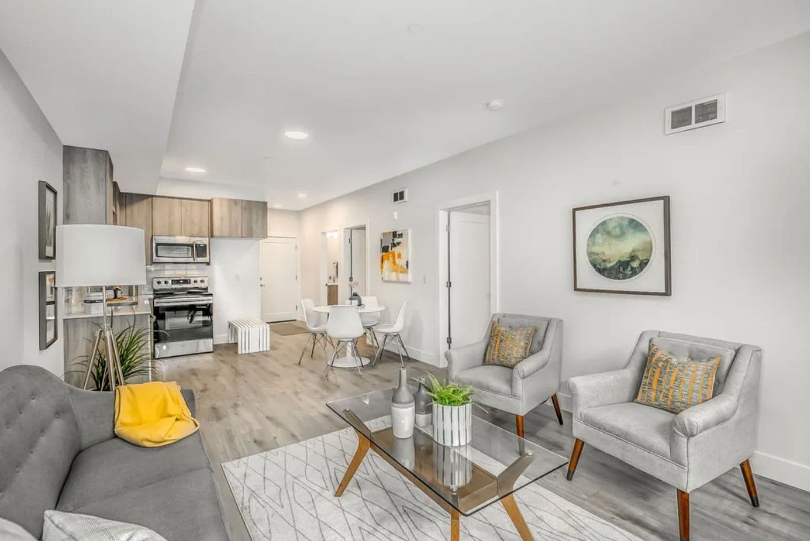 Portland Apartment: 475 NE 74th Ave