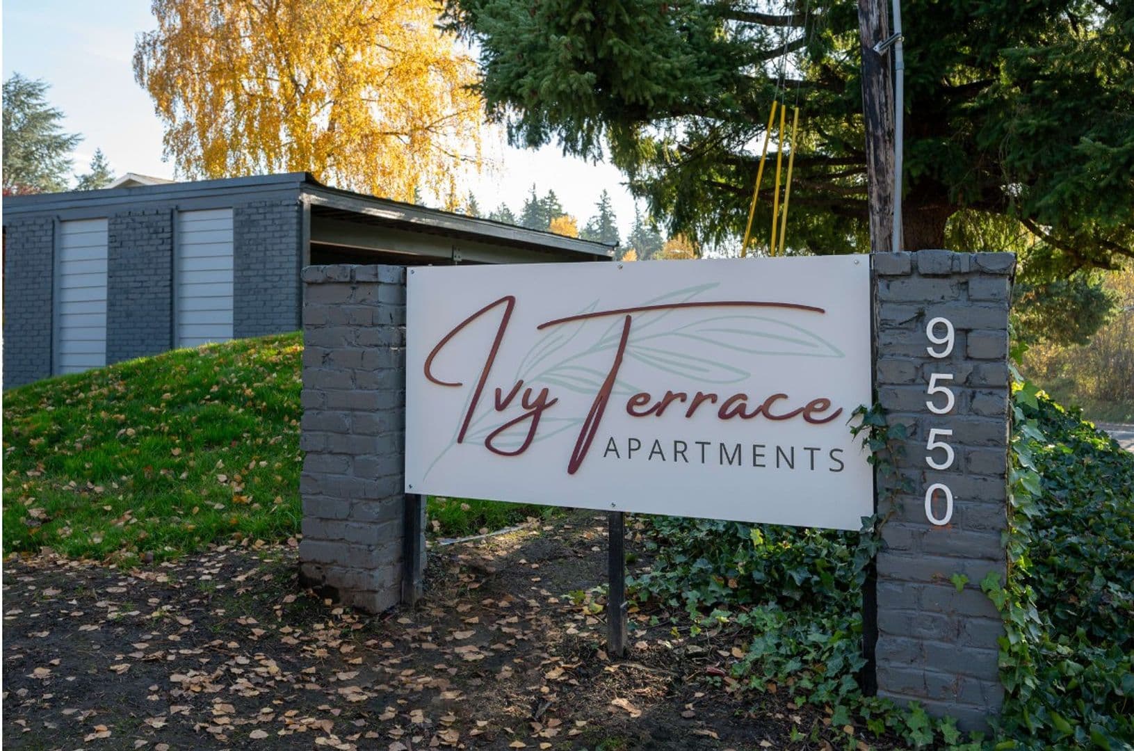 Portland Apartment: 9550 SW Washington Dr.