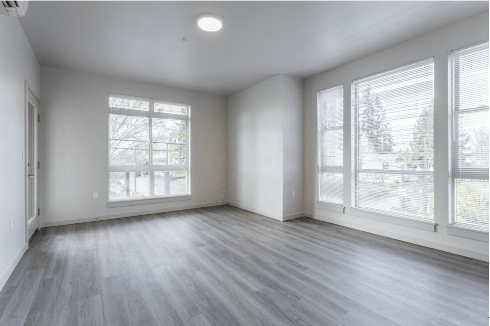 Hillsboro Apartment: 210-238 SE 9th Avenue