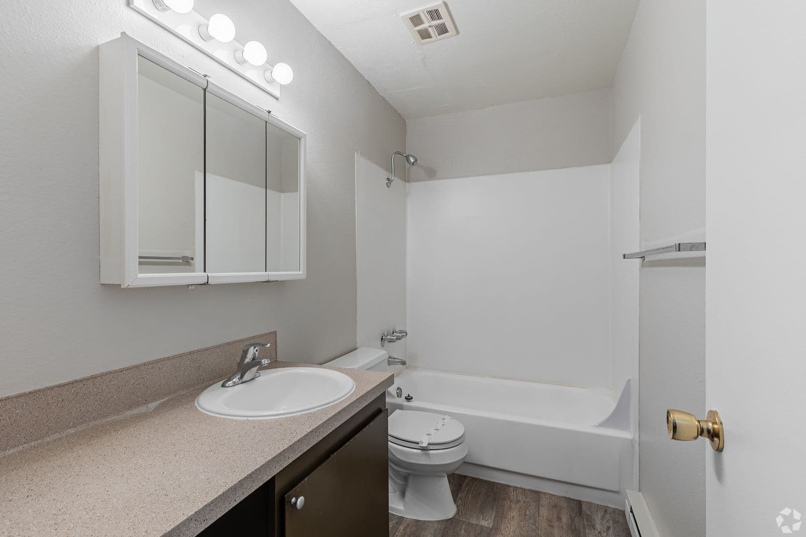 Portland Apartment: 17455 SE Washington Ct