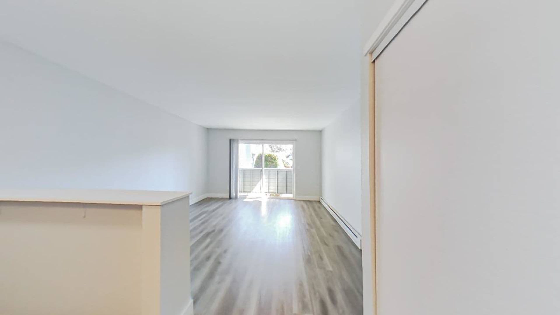 Portland Apartment: 17455 SE Washington Ct