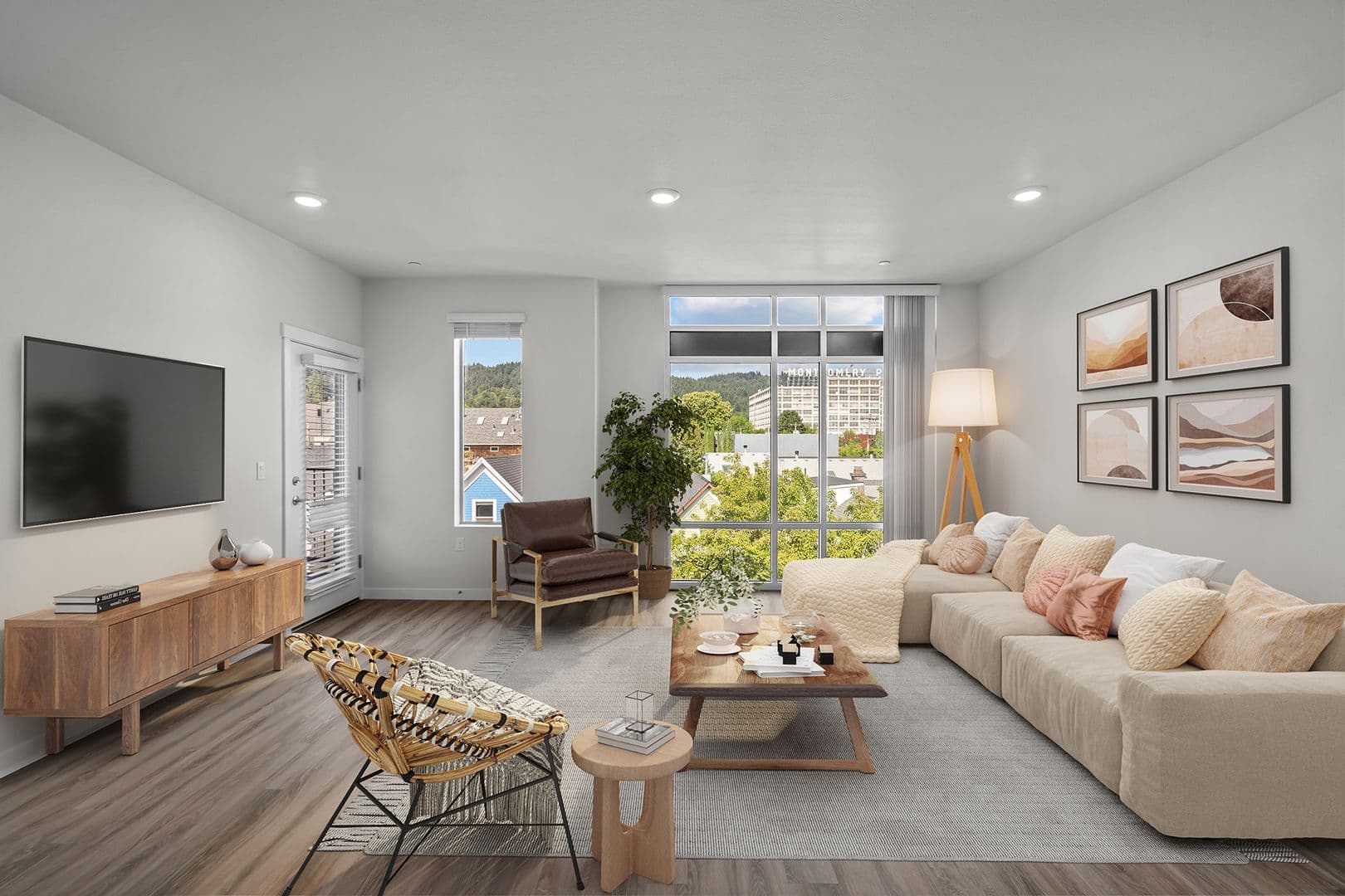 Portland Apartment: 1940 NW 25th Ave