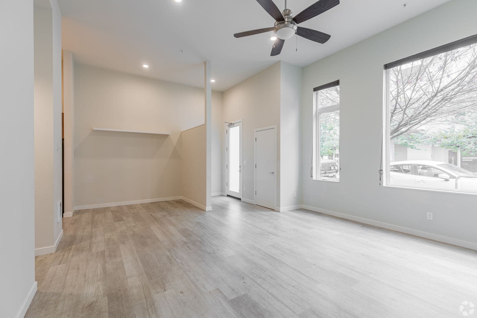Portland Apartment: 4305 N Montana Ave - 03