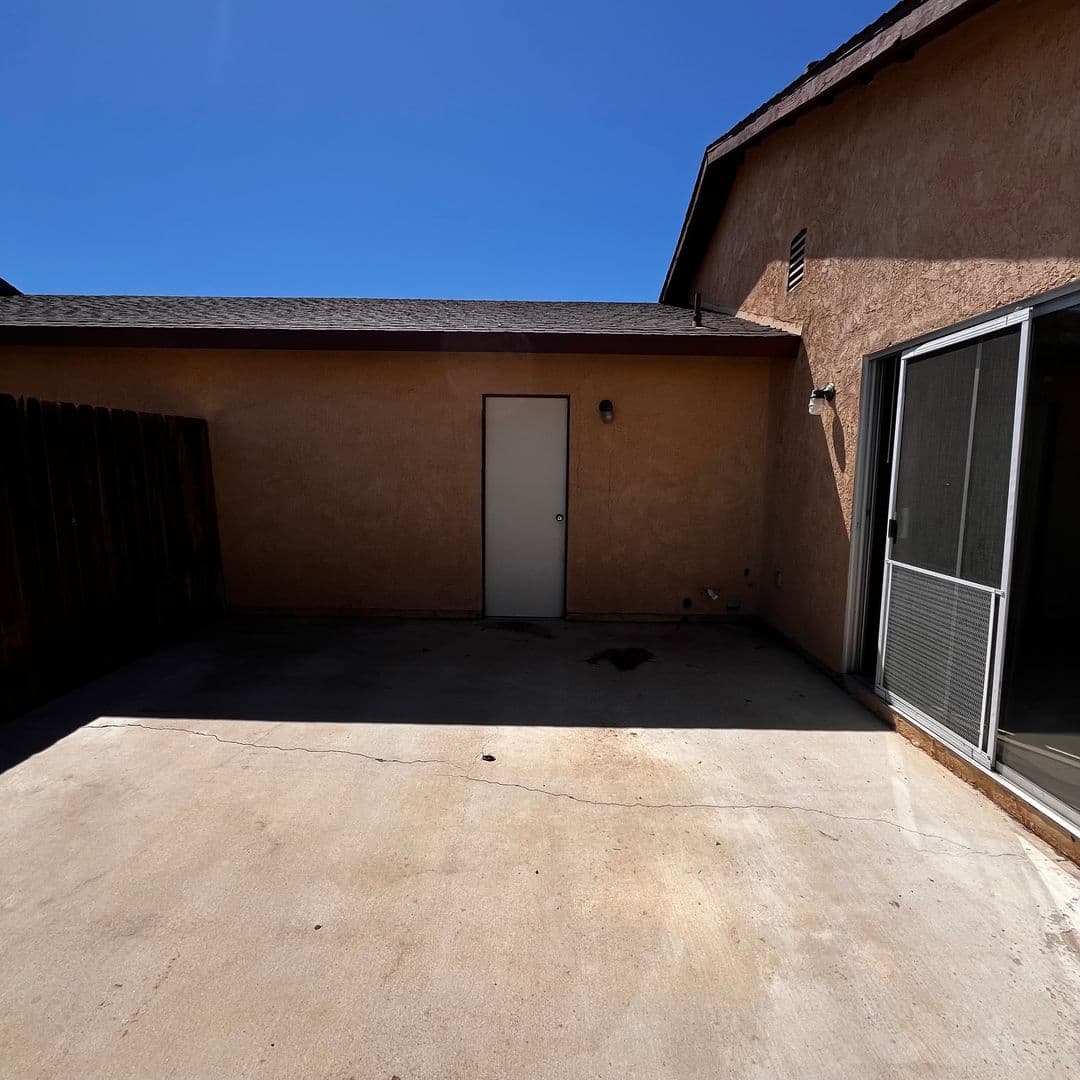 Apple Valley Apartment: 13151 Lakota Rd