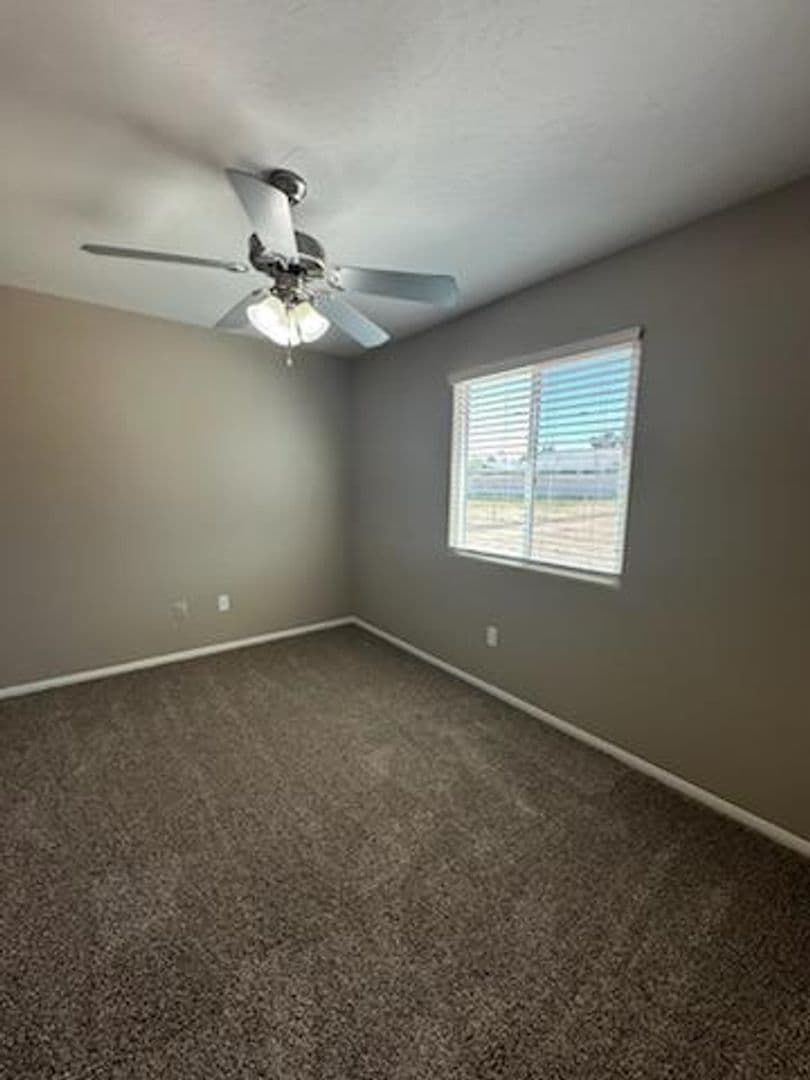 Hesperia House: 17789 Chestnut St