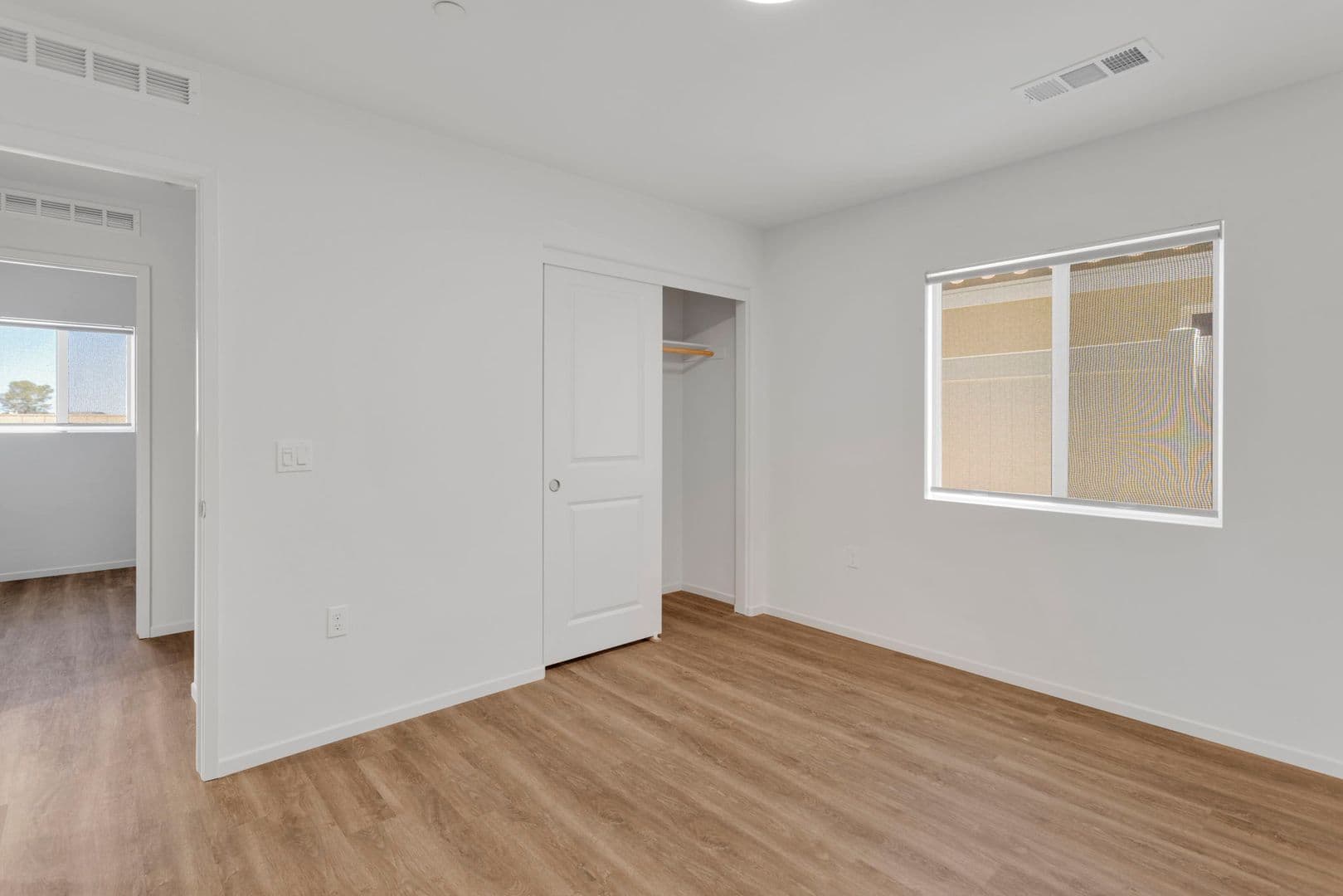 Adelanto House: 11712 Sebastian Rd